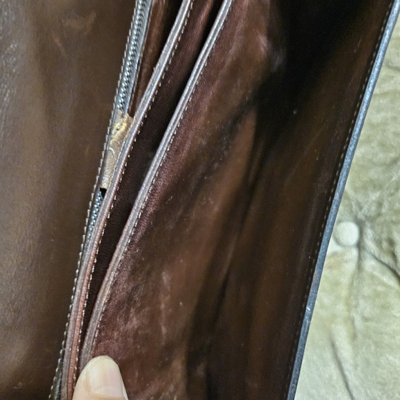 Authentic vintage Celine brown box shoulder bag - Picture 16 of 16